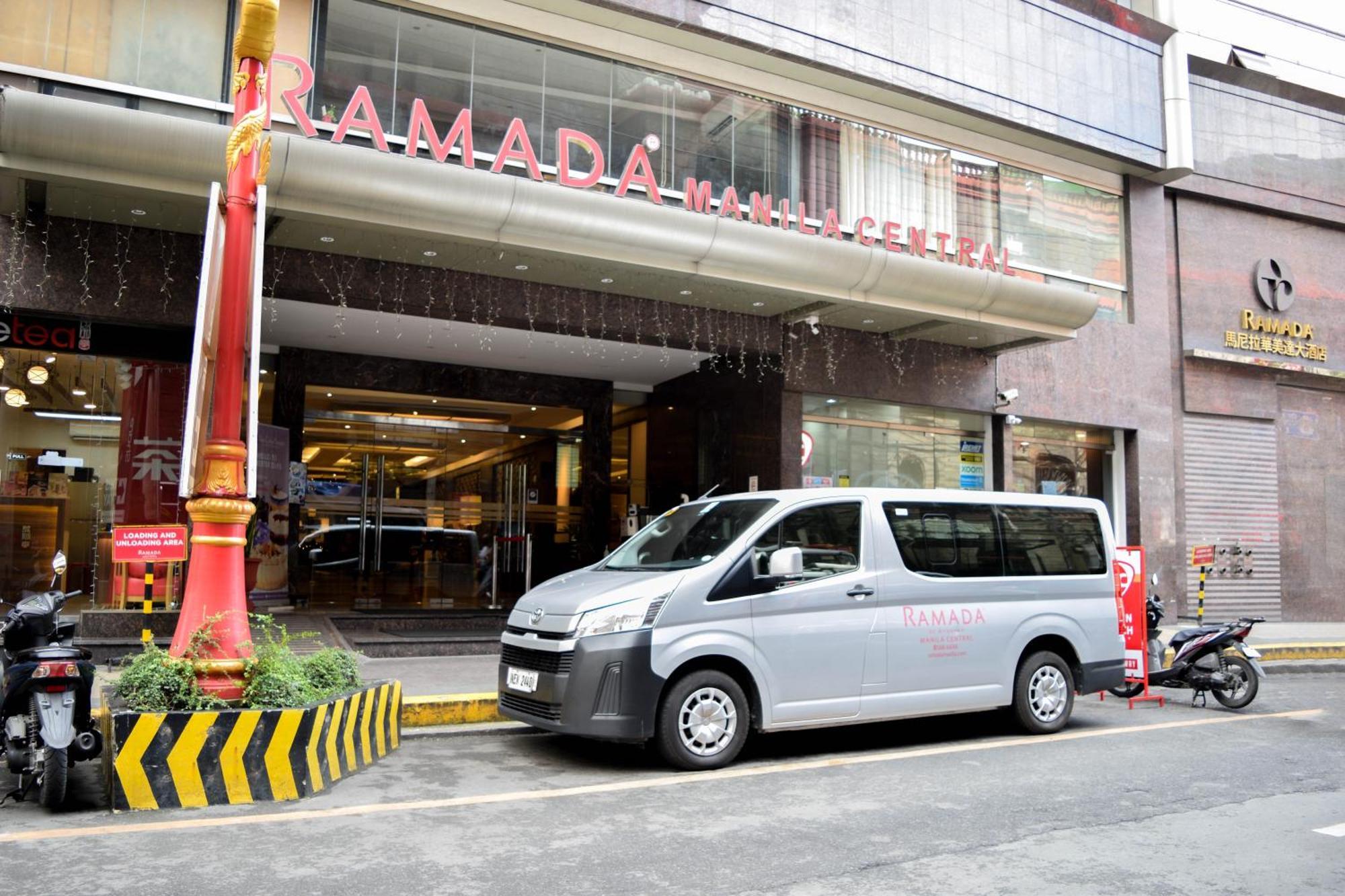 Ramada By Wyndham Manila Central Exterior photo